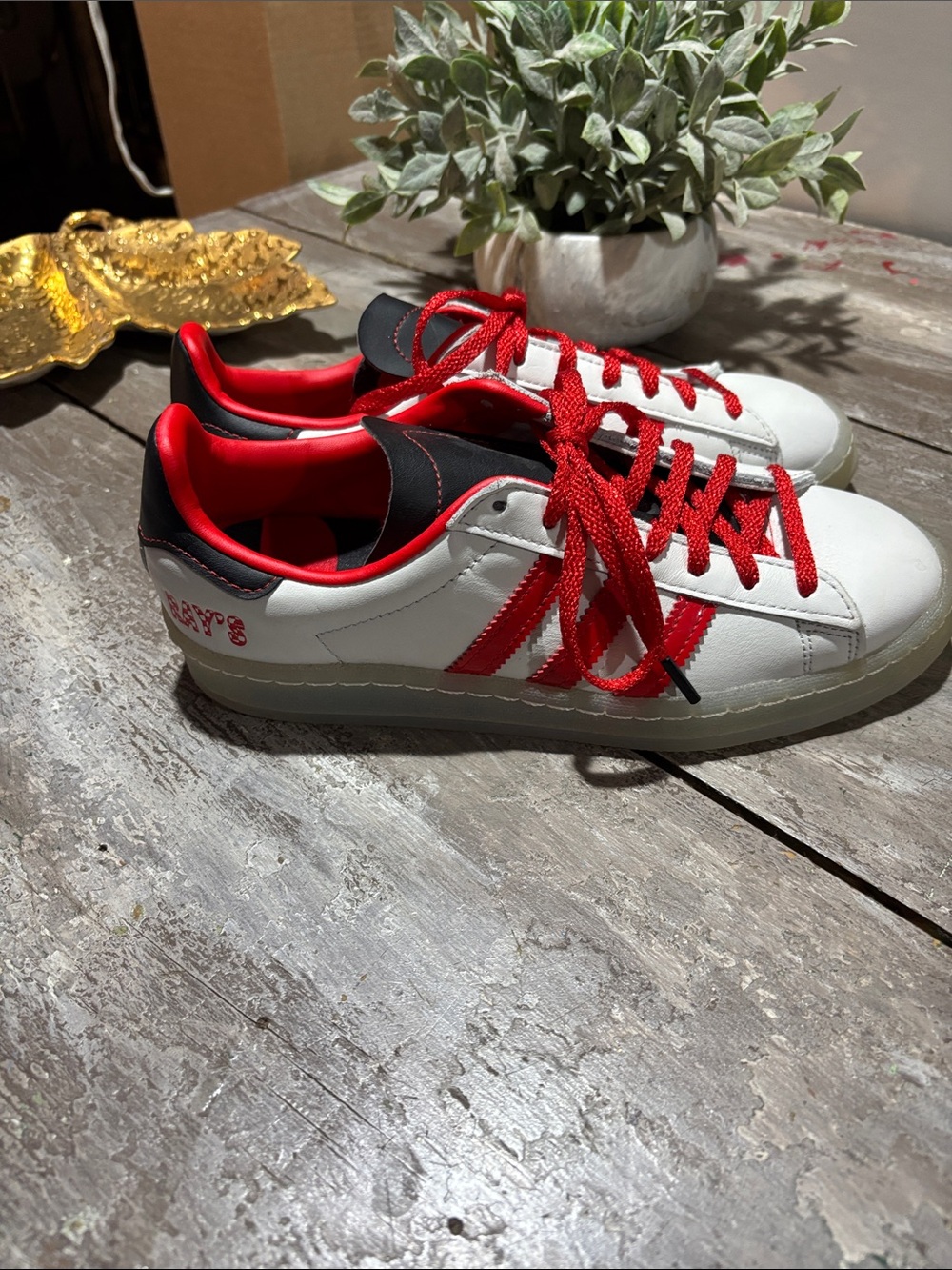 adidas Originals Campus 80s "Howlin’ Ray’s" Hot Chicken Collab - Size 6